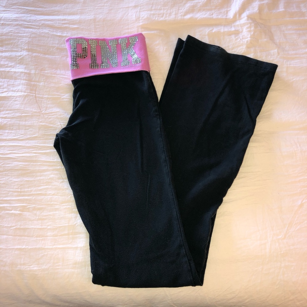Victoria’s Secret PINK boot cut yoga pants